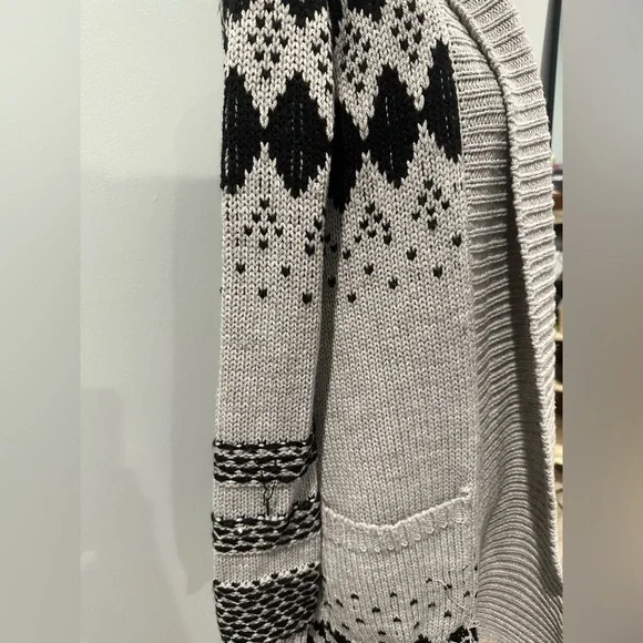 BB Dakota Cardigan Sweater fair isle print black/gray loose fitting - Picture 4 of 6
